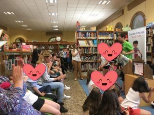 Cuenta cuentos Biblioteca El Salón con Inglés Divertido. Feria del Libro Granada. May-19
